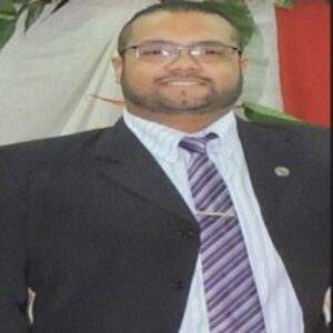 Dr. Marcos Enrique Flores González